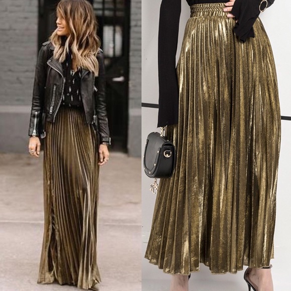 Metallic Pleated Skirt - Picture 2 of 6